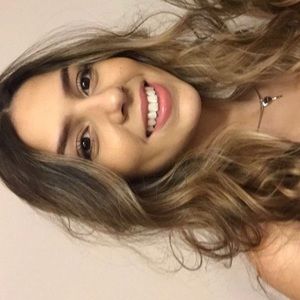 Meet your Posher, Maria luiza